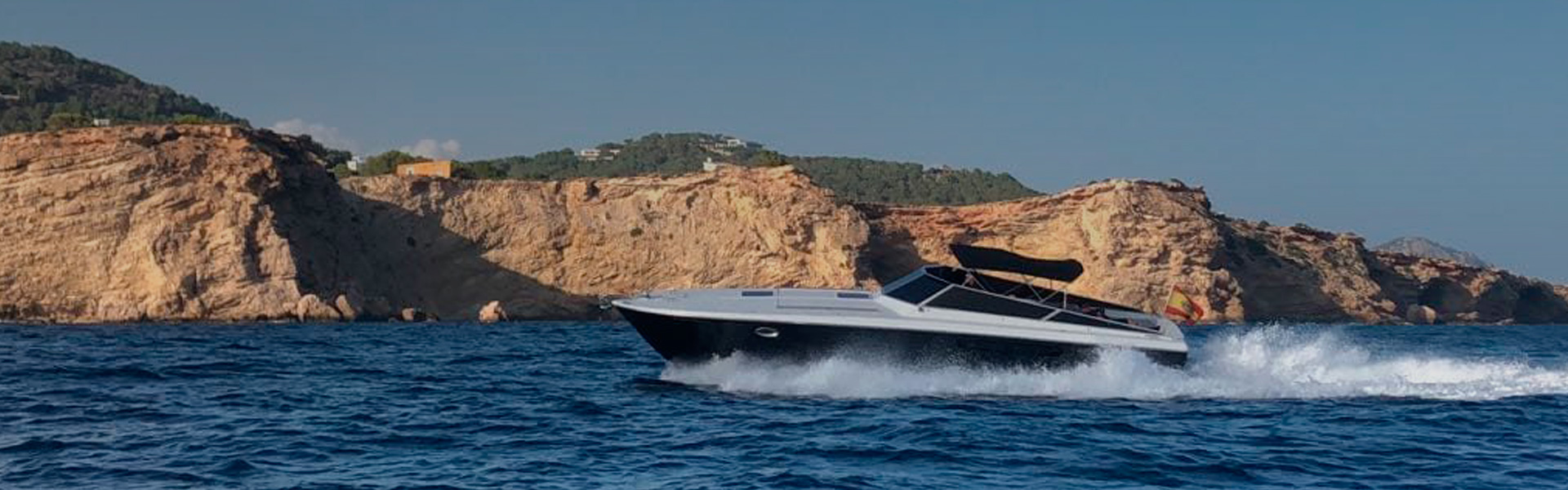 itama-38-globalyachtingibiza-slider-video
